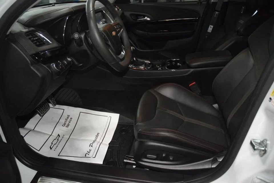 2017 Chevrolet SS - Image 13 of 18