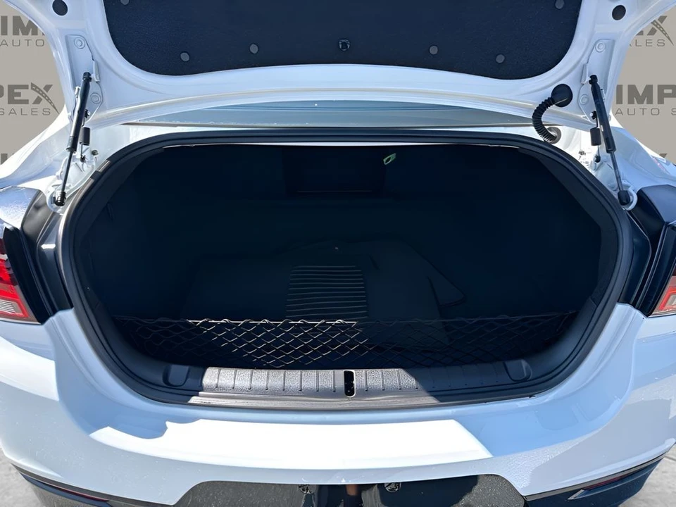 2017 Chevrolet SS - Image 20 of 25