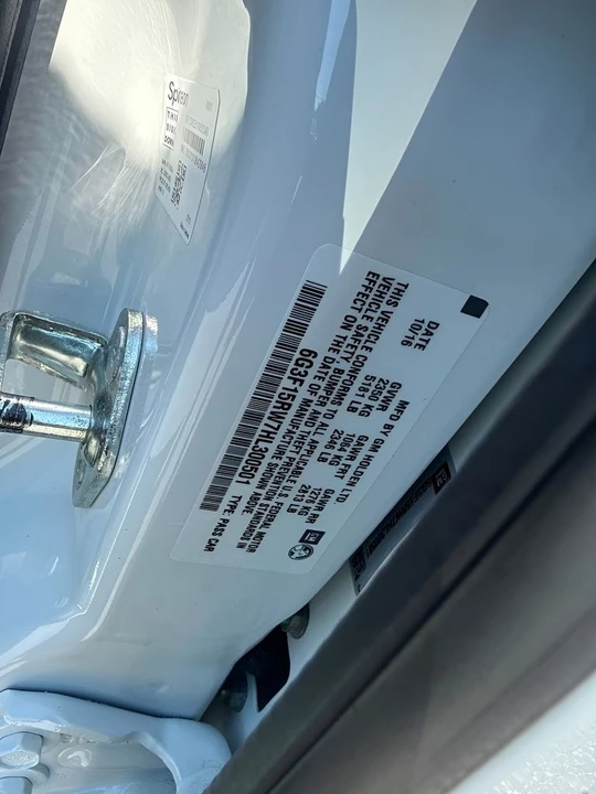 2017 Chevrolet SS - Image 24 of 25