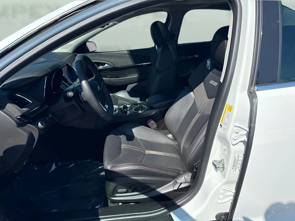 2017 Chevrolet SS - Image 5 of 25