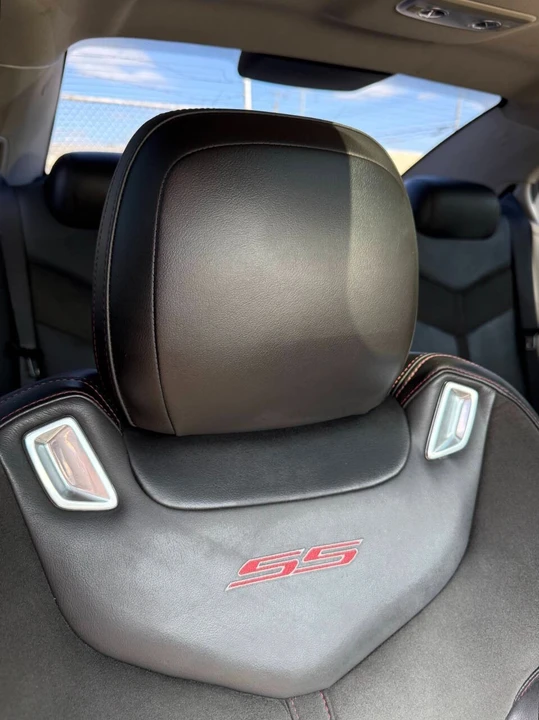 2017 Chevrolet SS - Image 14 of 21