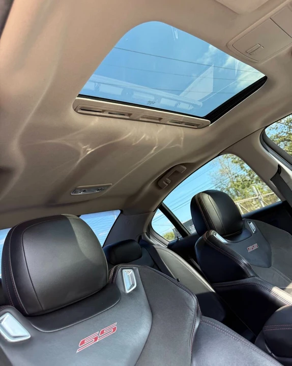 2017 Chevrolet SS - Image 15 of 21