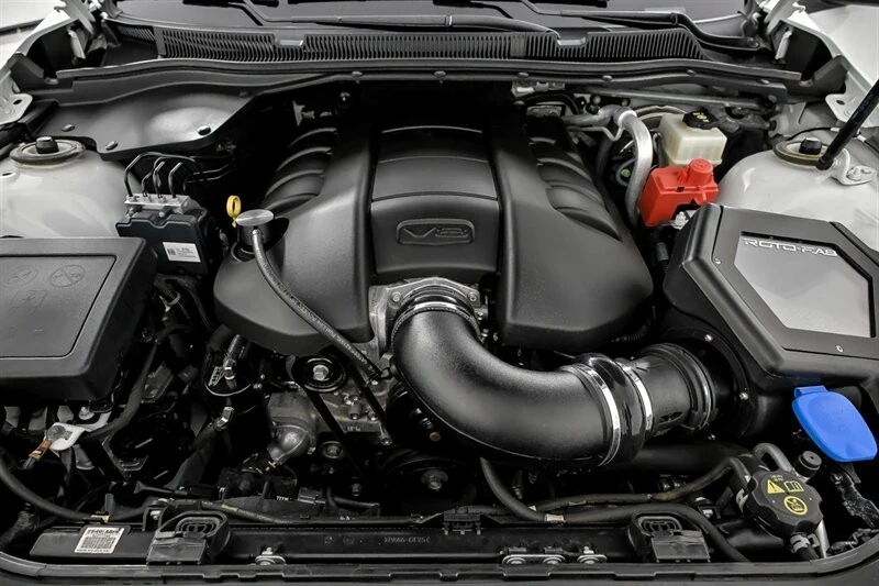 2017 Chevrolet SS - Image 18 of 21