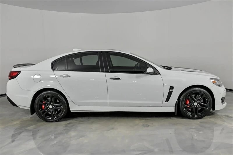 2017 Chevrolet SS - Image 15 of 21