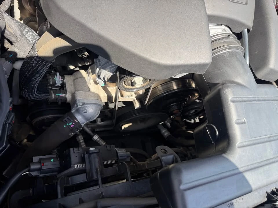 2017 Chevrolet SS - Image 14 of 19