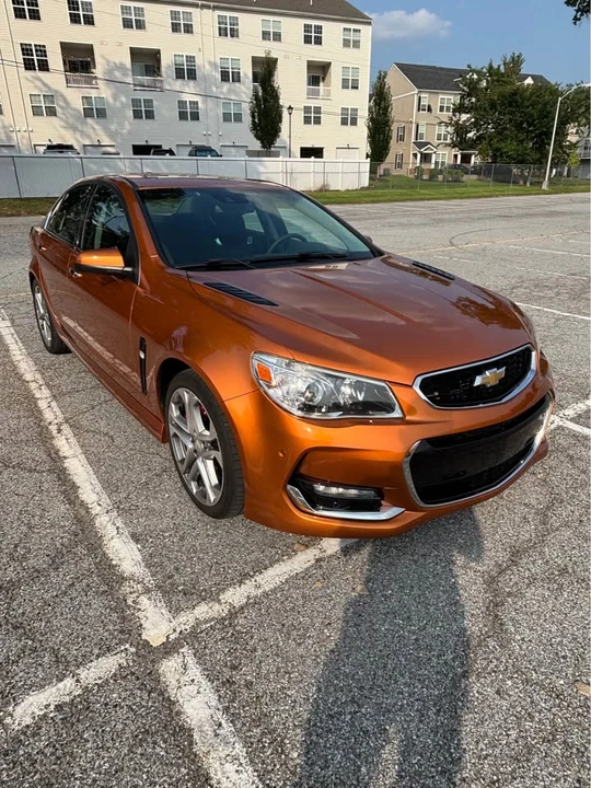 2017 Chevrolet SS - Image 2 of 10