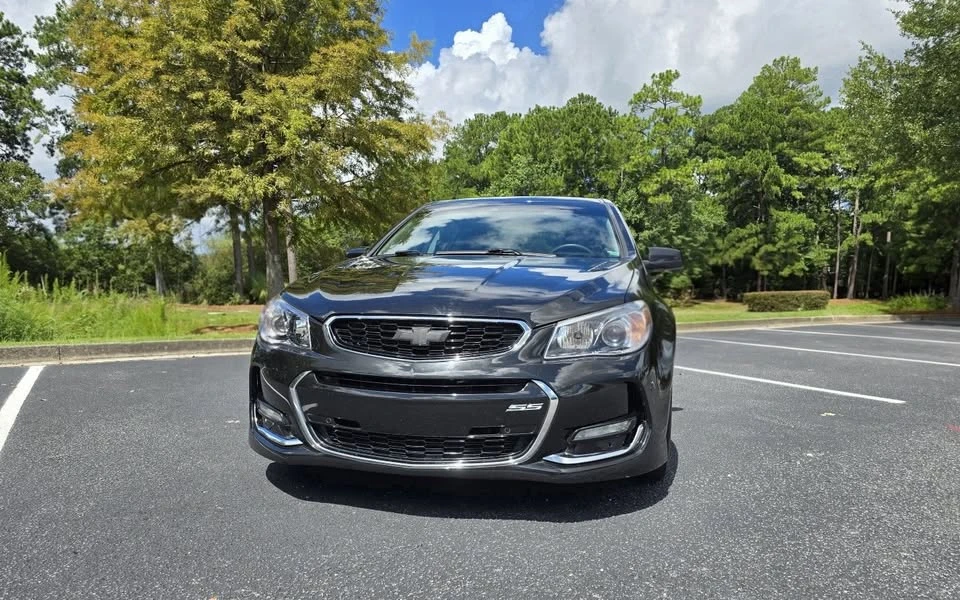 2017 Chevrolet SS - Image 2 of 12