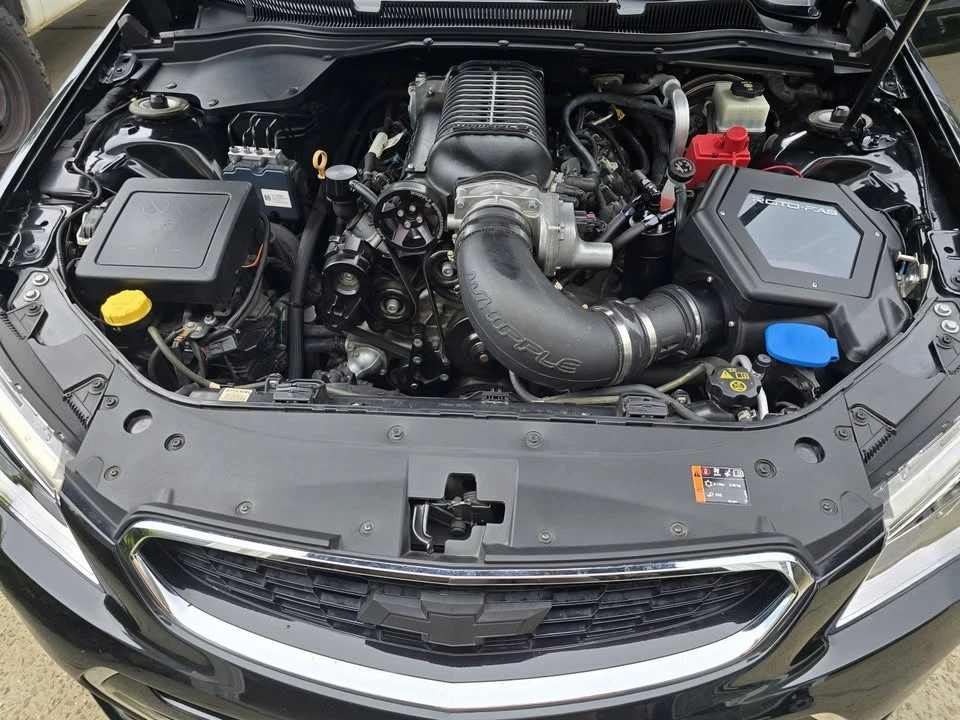 2017 Chevrolet SS - Image 8 of 12