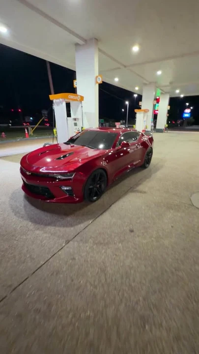 2017 Chevrolet SS - Image 3 of 4
