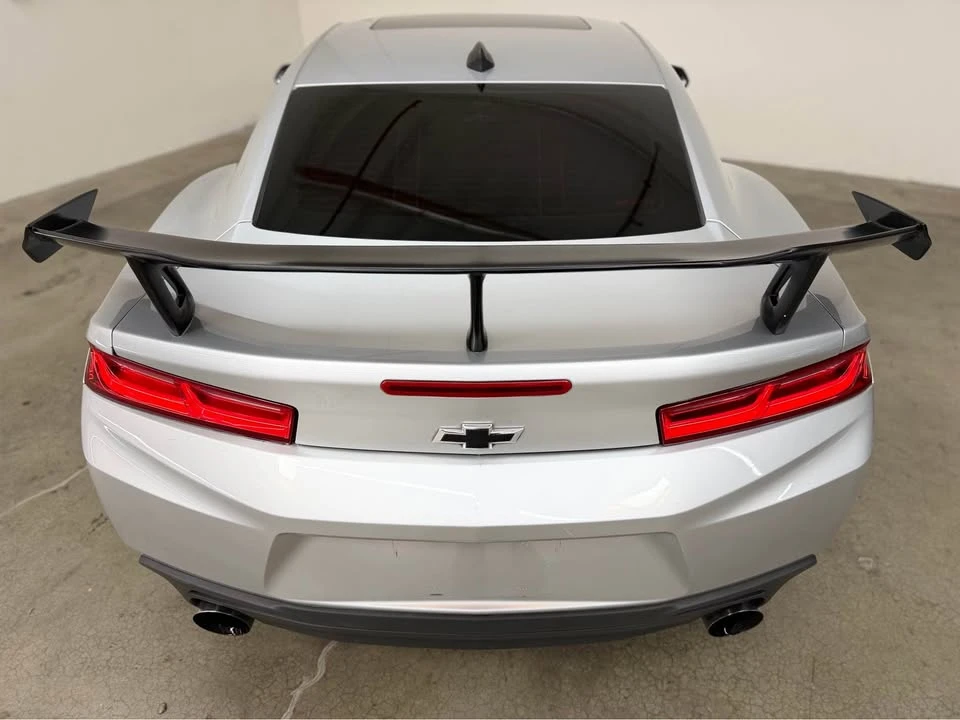 2017 Chevrolet SS - Image 6 of 16