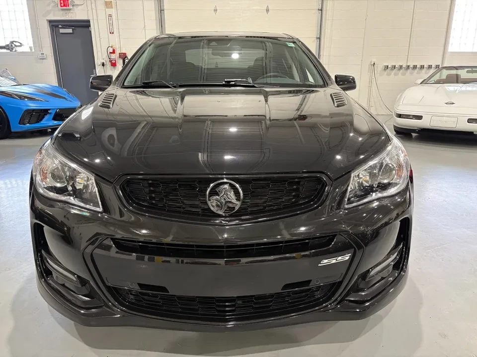 2017 Chevrolet SS - Image 2 of 18