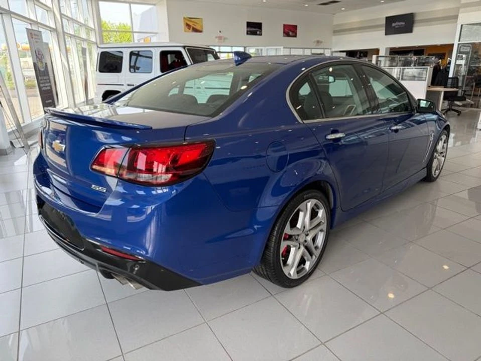 2017 Chevrolet SS - Image 11 of 20
