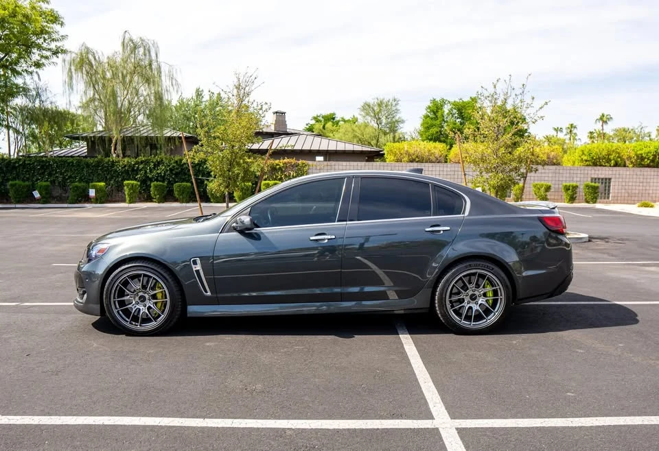 2017 Chevrolet SS - Image 2 of 7