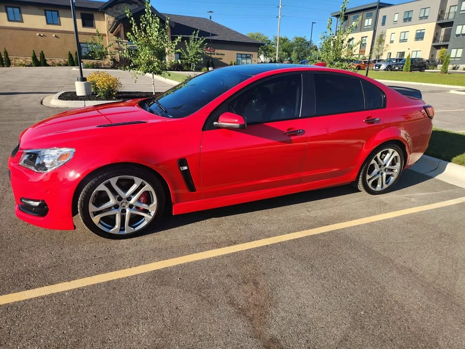 2017 Chevrolet SS - Image 2 of 10