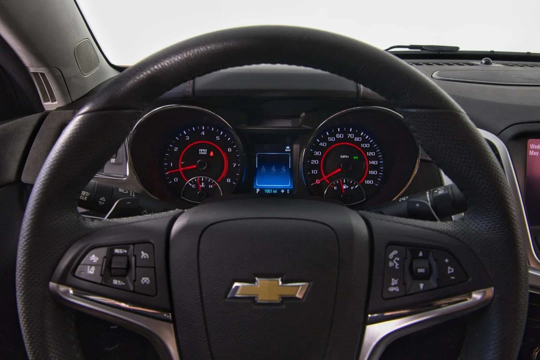 2017 Chevrolet SS - Image 14 of 31