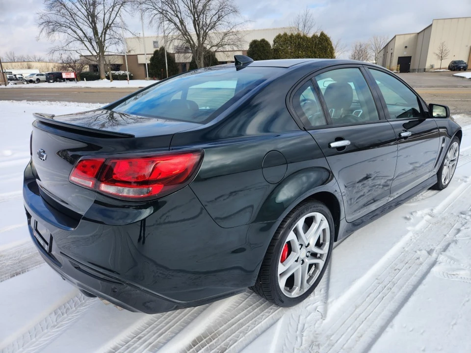 2017 Chevrolet SS - Image 11 of 21