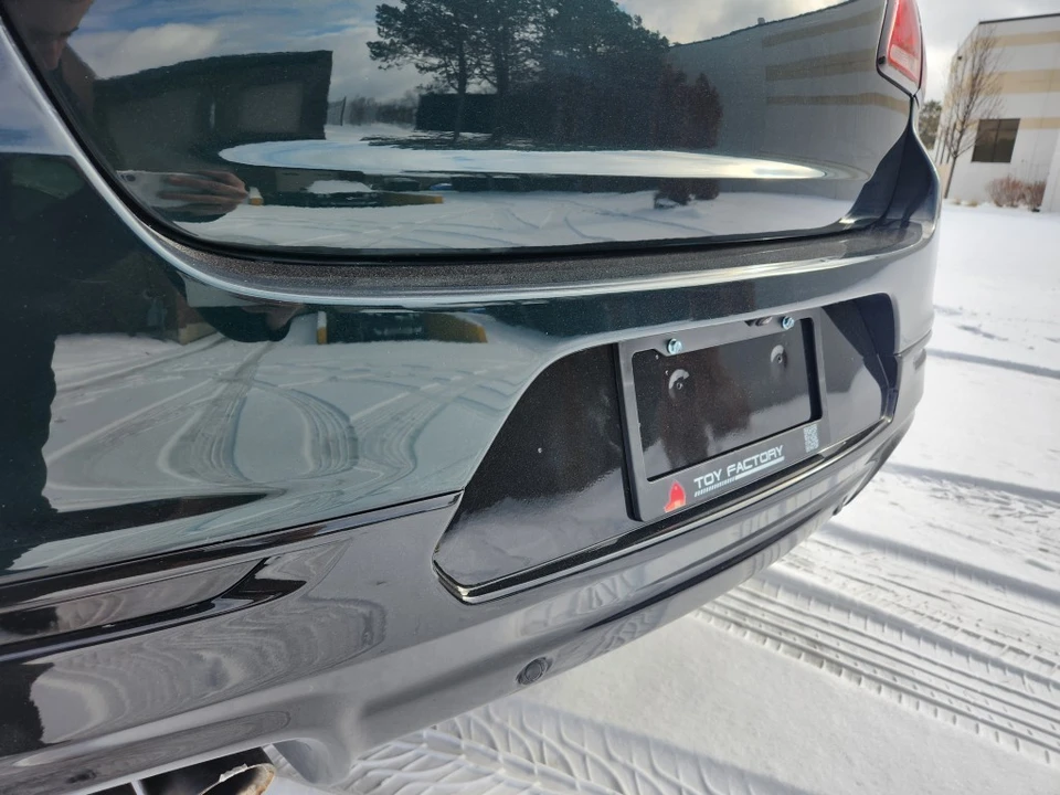 2017 Chevrolet SS - Image 20 of 21