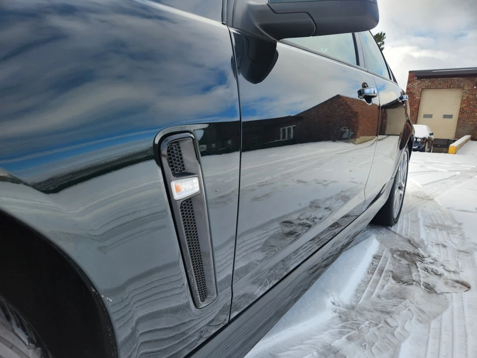 2017 Chevrolet SS - Image 16 of 21