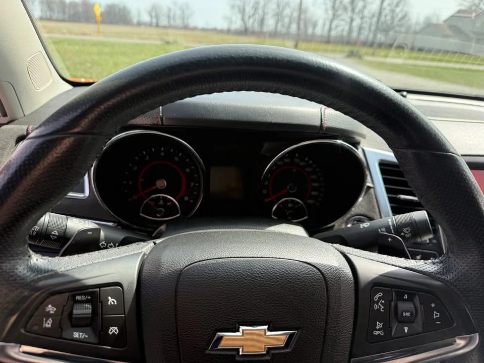 2017 Chevrolet SS - Image 13 of 19
