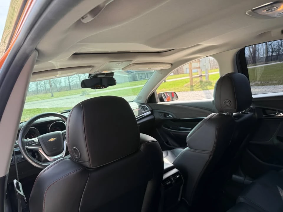 2017 Chevrolet SS - Image 16 of 19