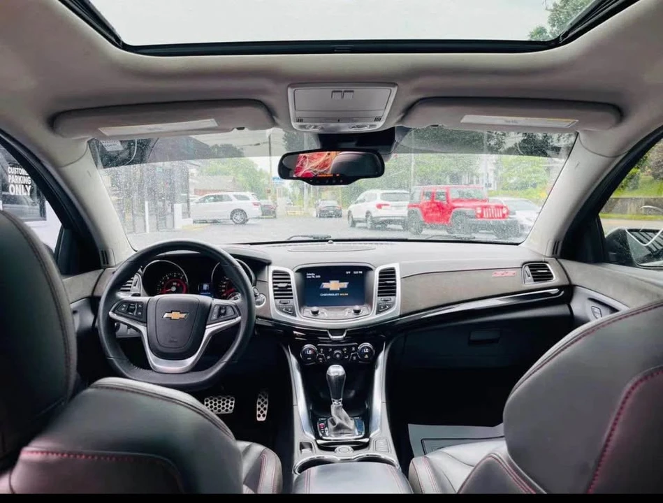 2017 Chevrolet SS - Image 6 of 7