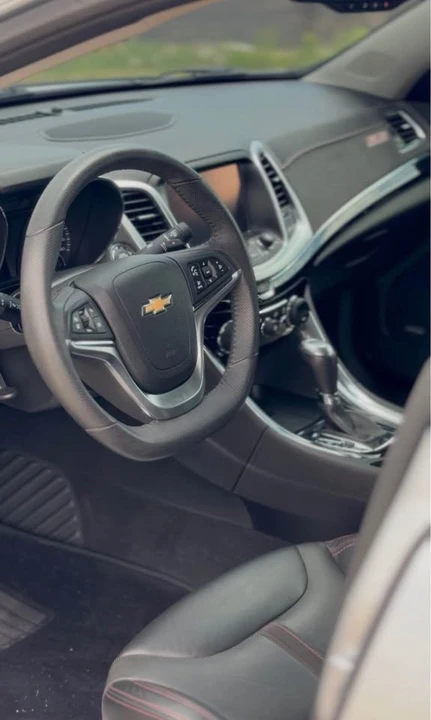 2017 Chevrolet SS - Image 10 of 11
