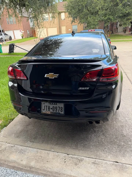 2017 Chevrolet SS - Image 2 of 4