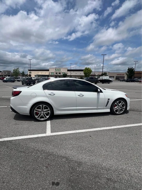 2017 Chevrolet SS - Image 6 of 12