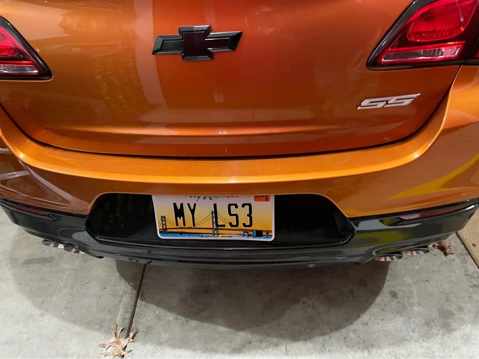 2017 Chevrolet SS - Image 2 of 9