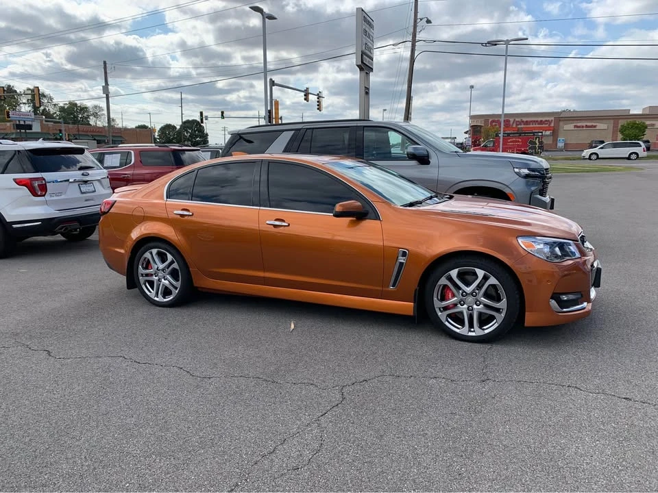 2017 Chevrolet SS - Image 6 of 9