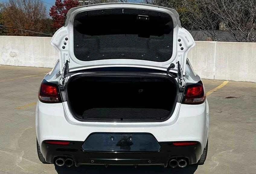 2017 Chevrolet SS - Image 7 of 11