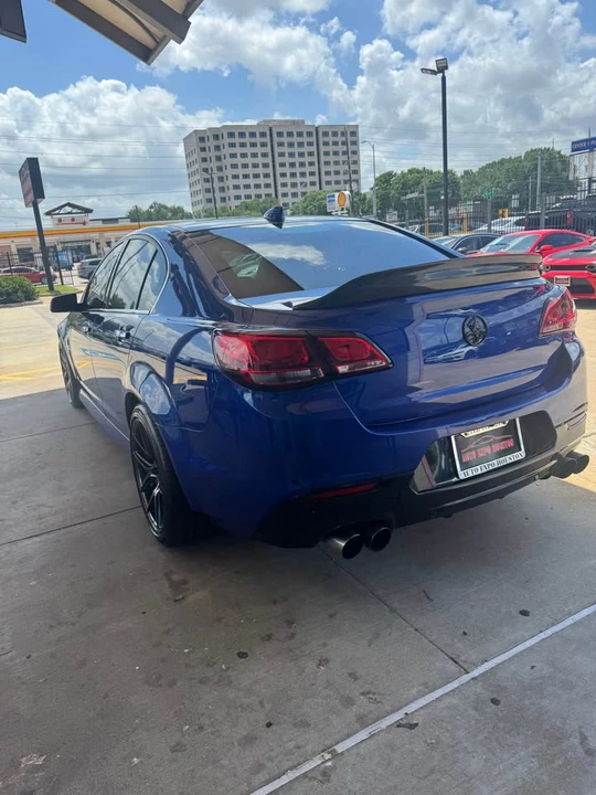 2017 Chevrolet SS - Image 2 of 12
