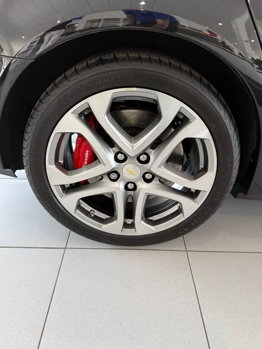 2017 Chevrolet SS - Image 5 of 13
