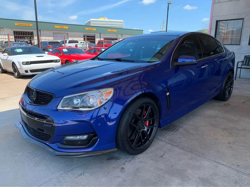 2017 Chevrolet SS - Image 2 of 11