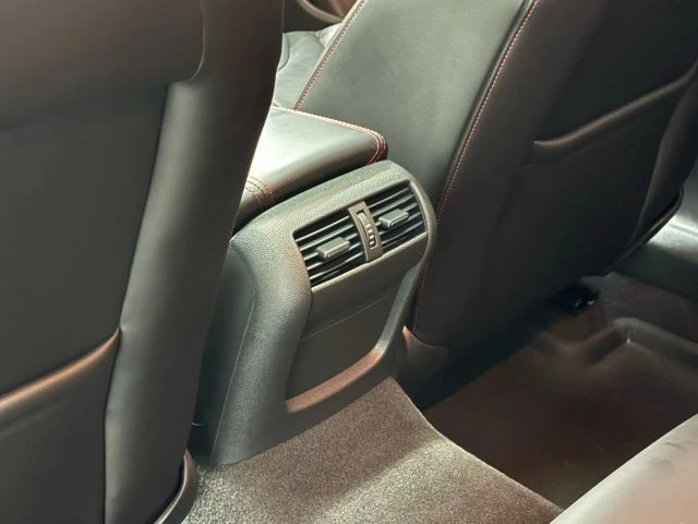 2017 Chevrolet SS - Image 22 of 31