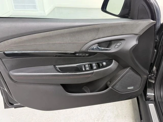 2017 Chevrolet SS - Image 27 of 31