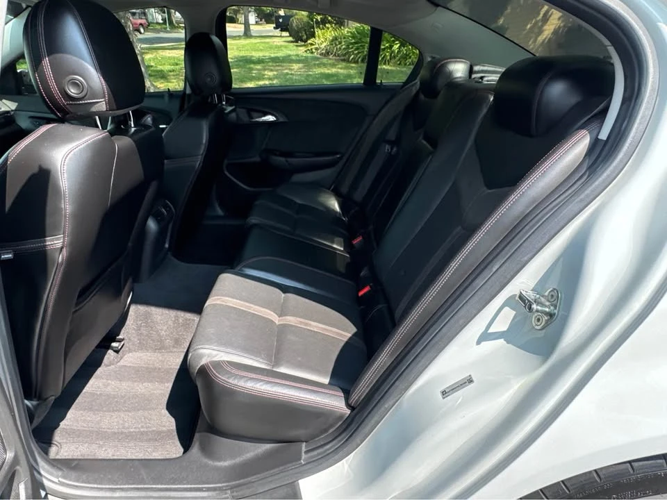2017 Chevrolet SS - Image 8 of 17