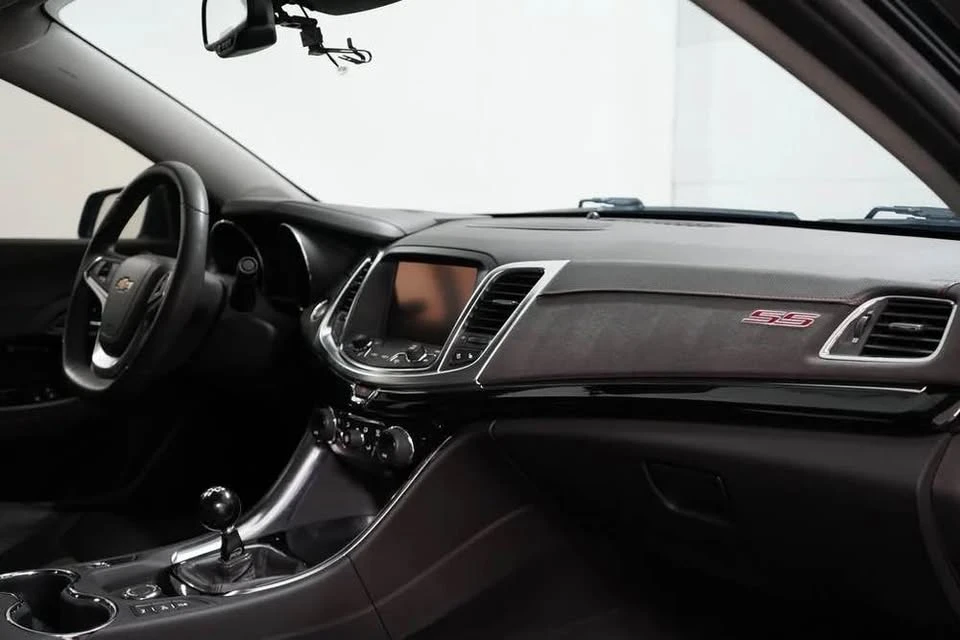 2017 Chevrolet SS - Image 14 of 20
