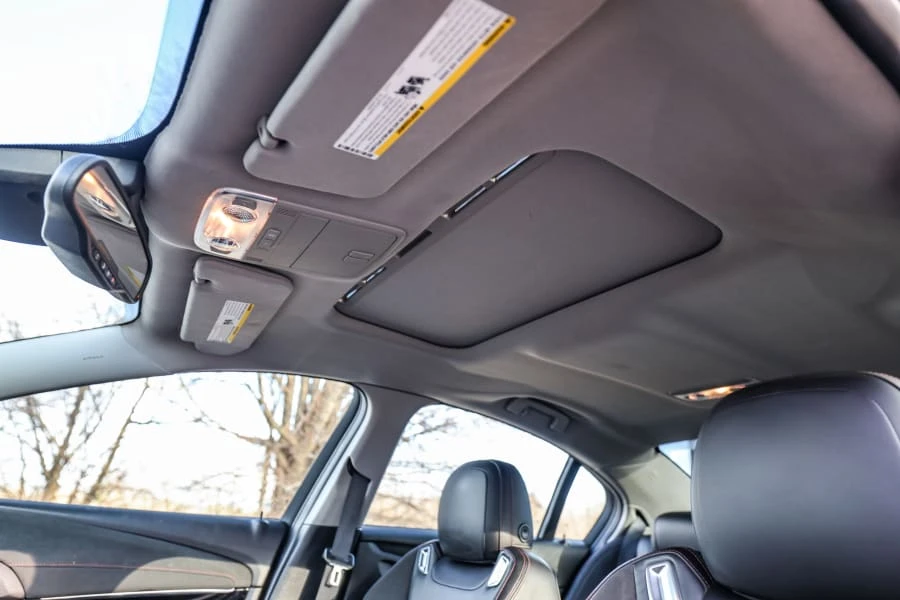 2017 Chevrolet SS - Image 23 of 31