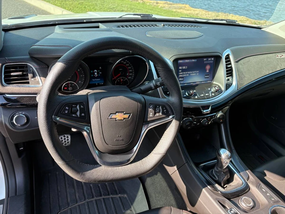 2017 Chevrolet SS - Image 10 of 14