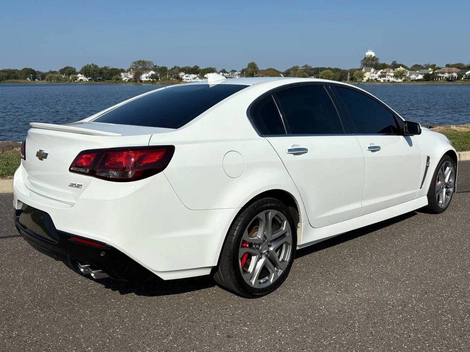 2017 Chevrolet SS - Image 4 of 14