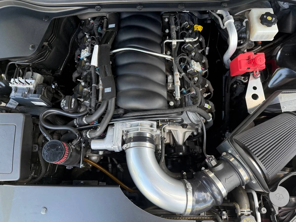2017 Chevrolet SS - Image 16 of 24