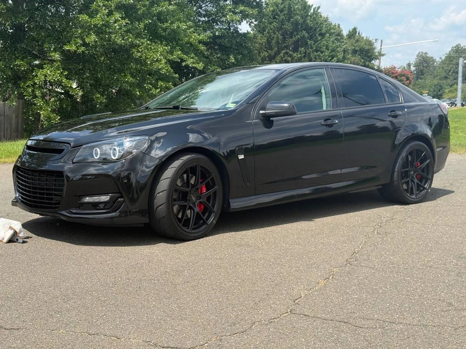 2017 Chevrolet SS - Image 2 of 24
