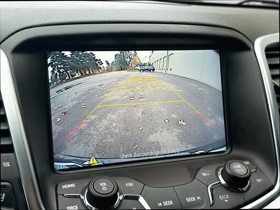 2017 Chevrolet SS - Image 13 of 18