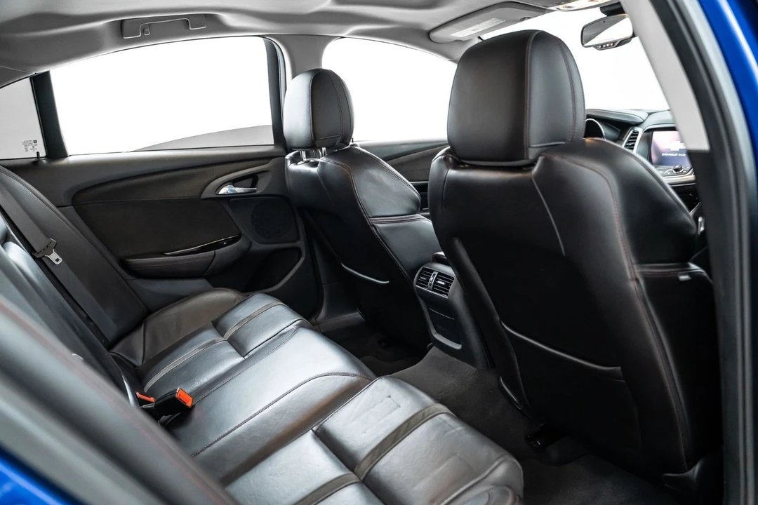 2017 Chevrolet SS - Image 27 of 31