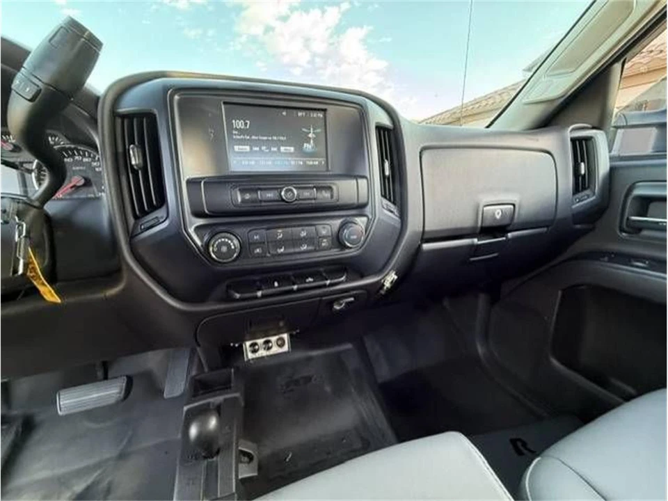 2017 Chevrolet Silverado 3rd Gen - Image 10 of 24
