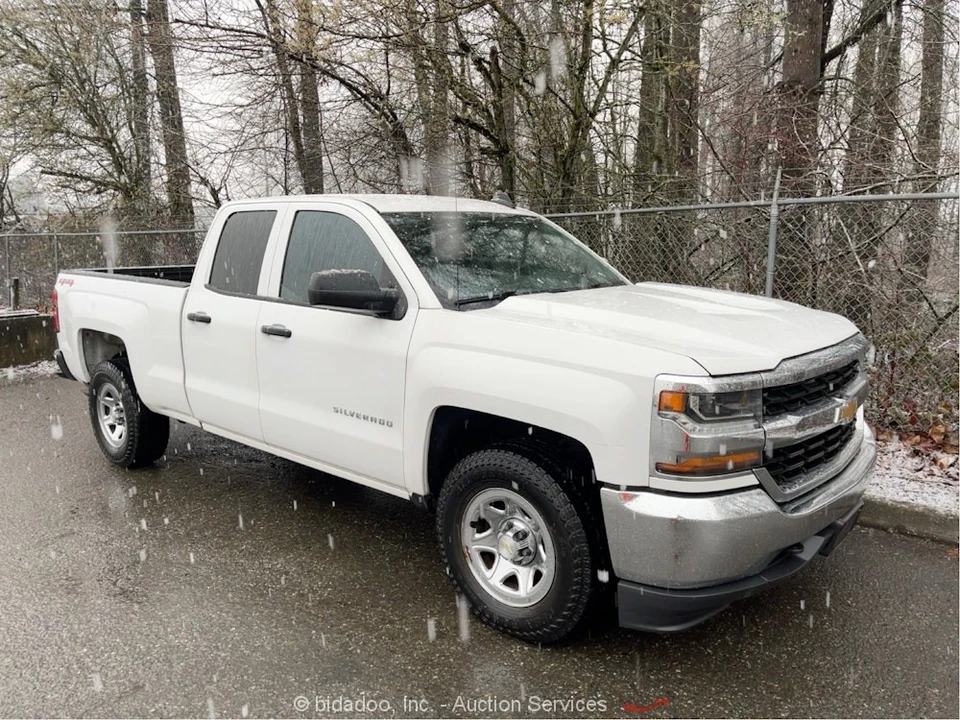 2017 Chevrolet Silverado 3rd Gen - Image 2 of 12