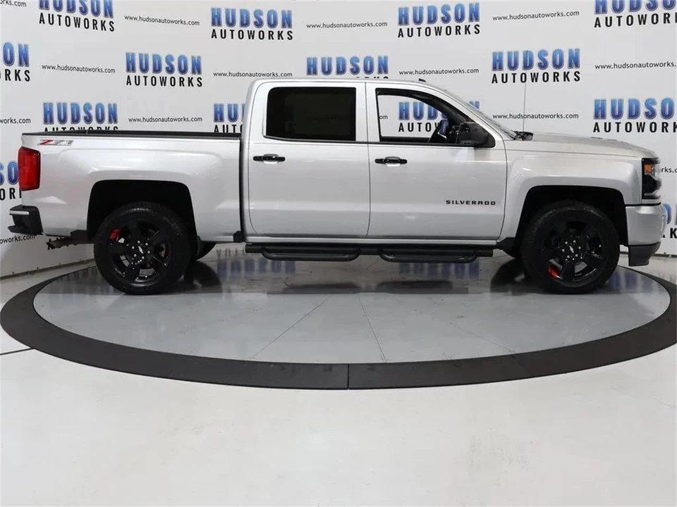 2017 Chevrolet Silverado 3rd Gen - Image 7 of 31