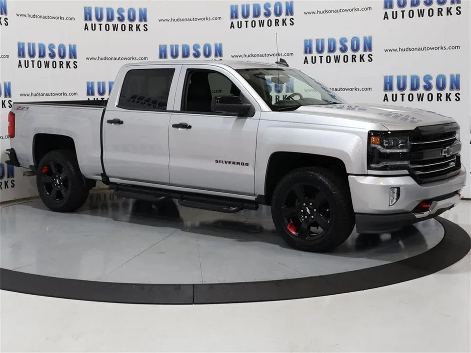 2017 Chevrolet Silverado 3rd Gen - Image 8 of 31