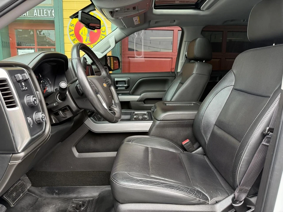 2017 Chevrolet Silverado 3rd Gen - Image 11 of 21